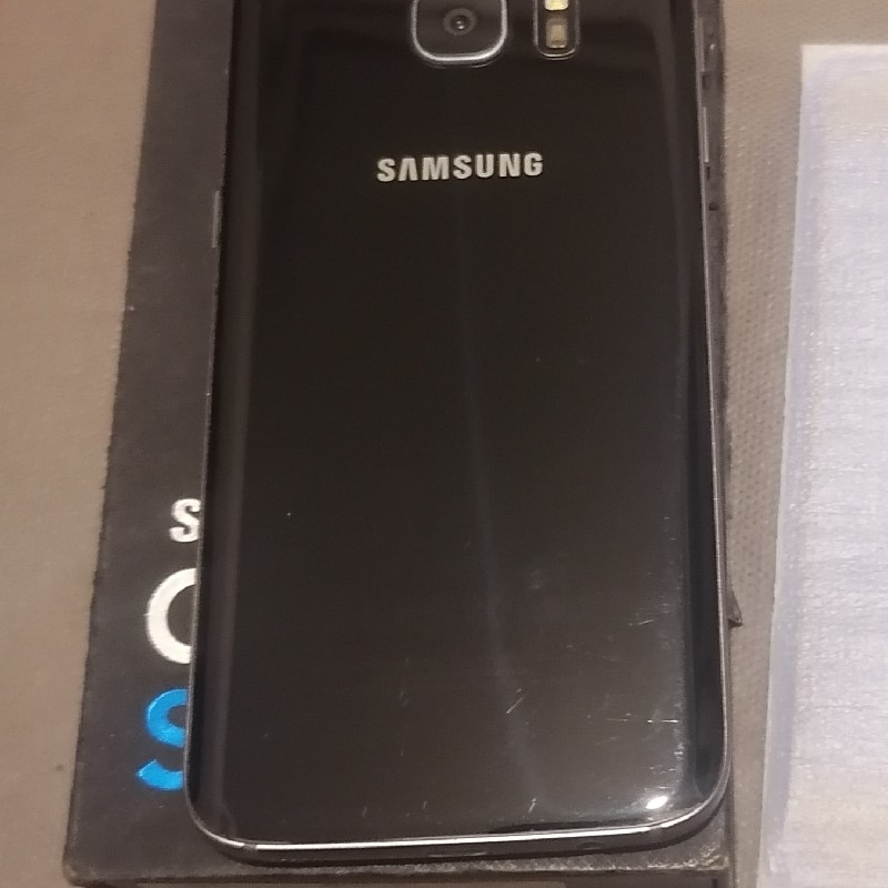 گروه خیاطان و پوشاک هم بفرستی